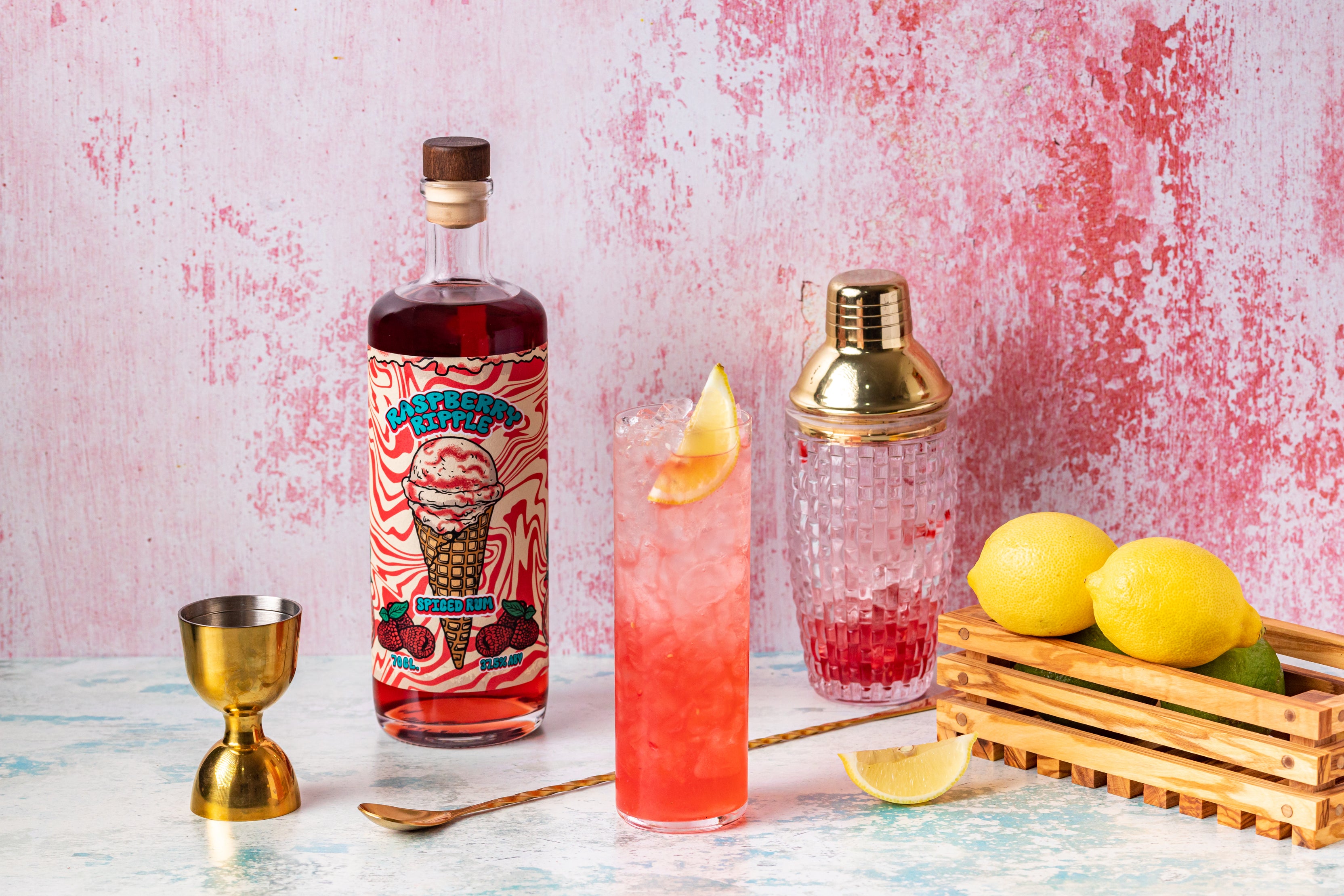 Signature Serves – The Custom Spirit Co.